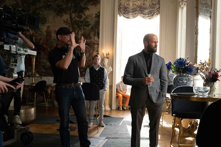 Featurette Behind the Scenes of "The Beekeeper" Starring Jason Statham